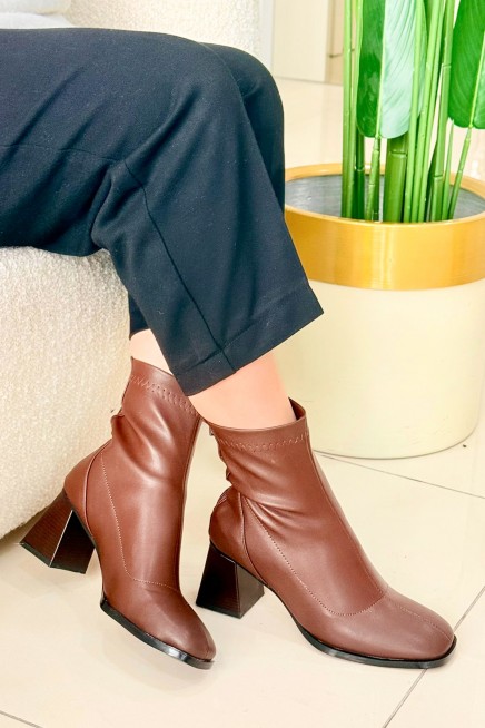 ARKA FERMUAR KÜT BURUN STREÇBOT NC04