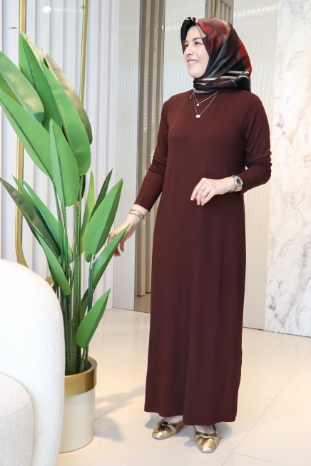 AYŞE AKAY DÜZ UZUN ELBİSE 9726