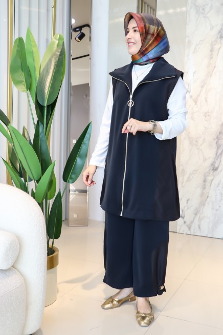 AYŞE AKAY PAROŞİT DETAY YELEKLİ PANTOLONLU TAKIM 9736