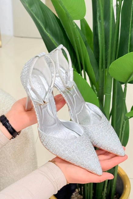 BİLEK TAŞ DETAY TOPUKLU AYAKKABI YLÇ102