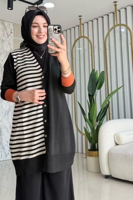 KADO YARI ÇİZGİLİ HIRKA KT04C
