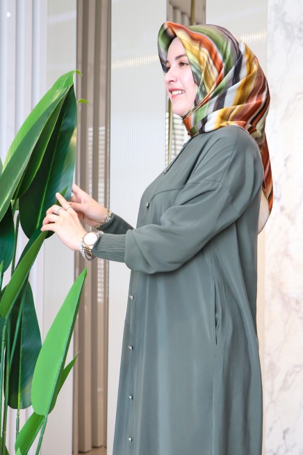 LA BOUTİQUE 2024-2025 İLKBAHAR YAZ SURA İPEK EŞARP Z09