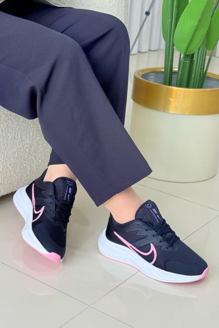 NIKE RUNNİNG SPOR AYAKKABI J02