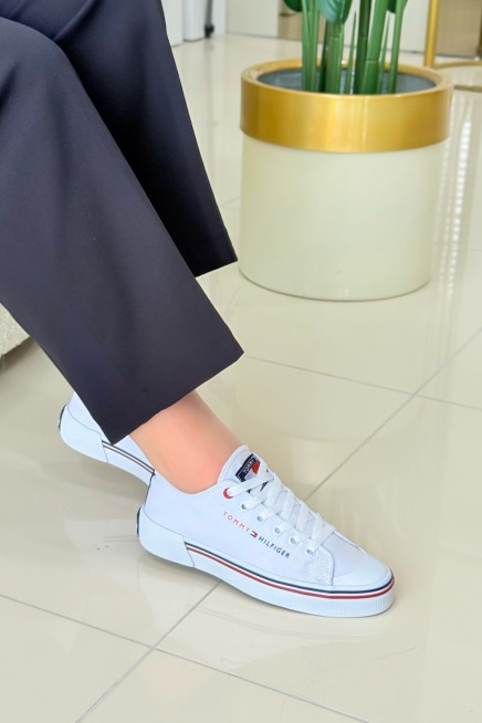 TOMMY HILFIGER KISA BOĞAZ SPOR AYAKKABI TMY555