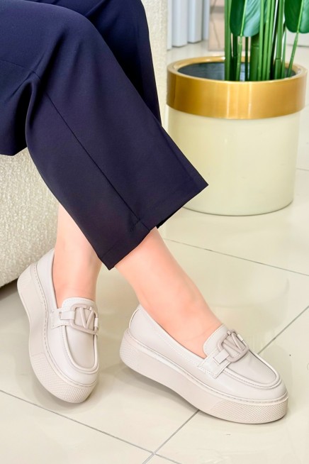 YÜKSEK TOPUKLU V TOKALI LOAFER CYL505