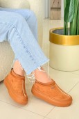 BİLEKDEN LASTİKLİ UGG 299